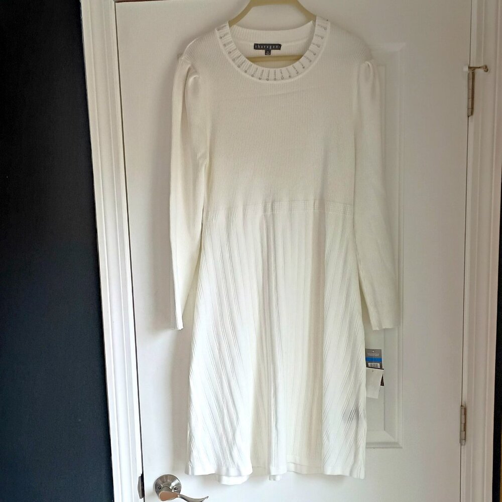 NEW! $108.00CRYSTAL Neckline WHITE KNIT RIBBED DRESS